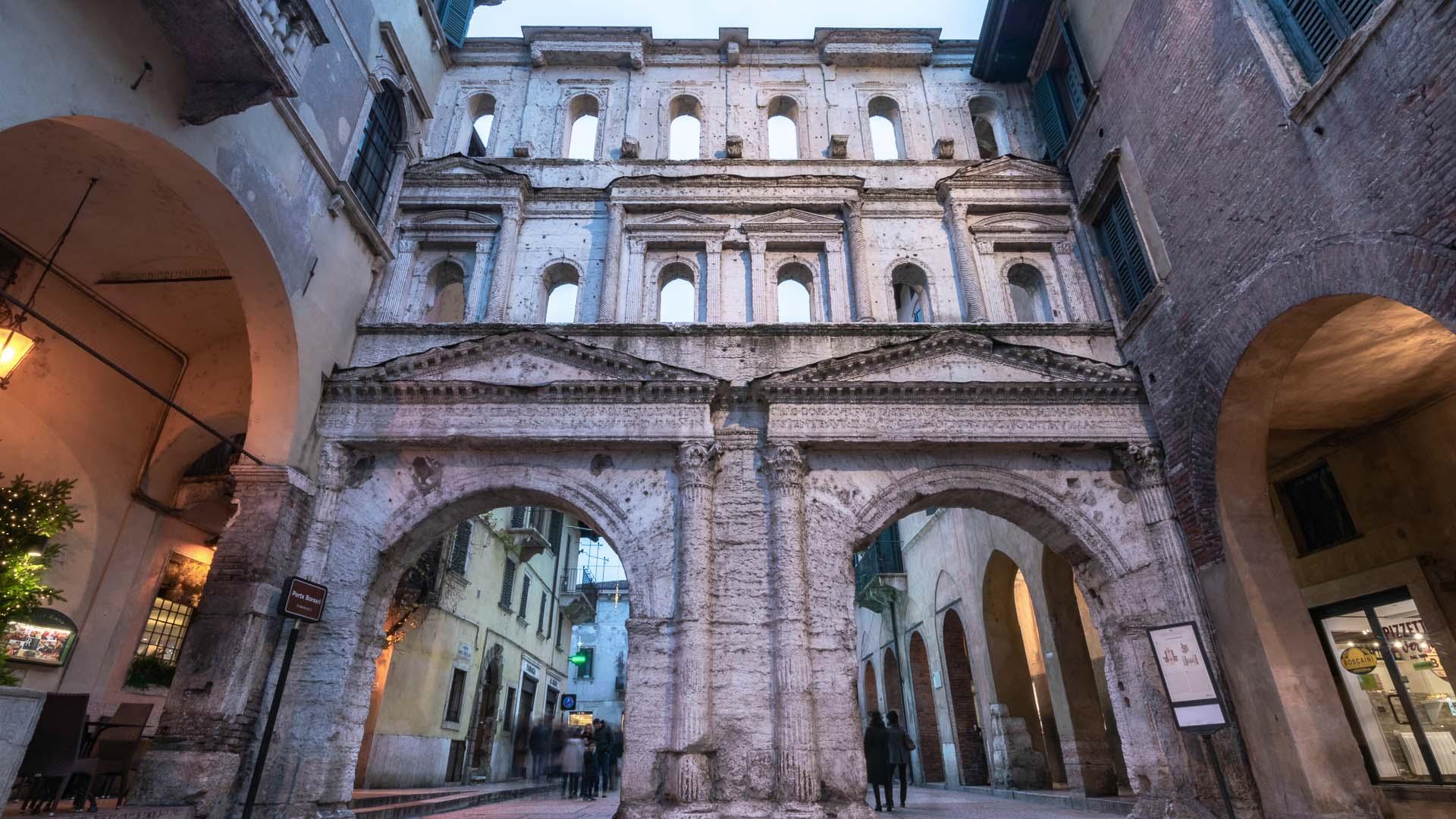 Borsari Gate poi